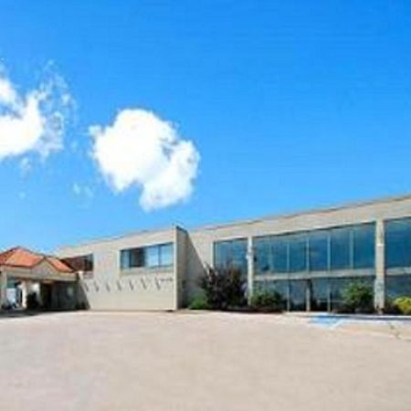 Motel 6 Hastings Ne Eksteriør bilde