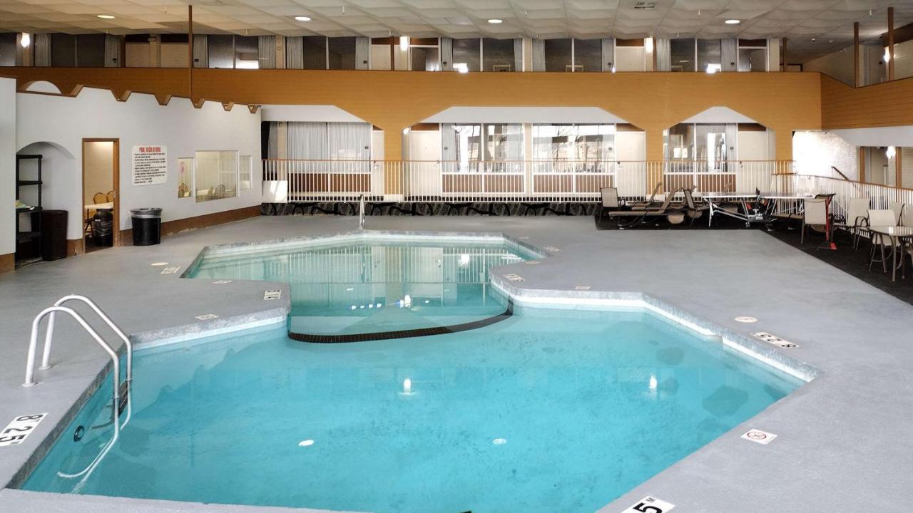 Motel 6 Hastings Ne Eksteriør bilde